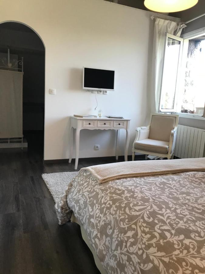 Ville-Saint-Jacques Chambres D'Hotes Des Demoiselles מראה חיצוני תמונה